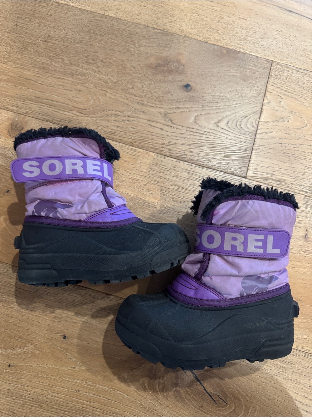 Kids Snow Boots size 11